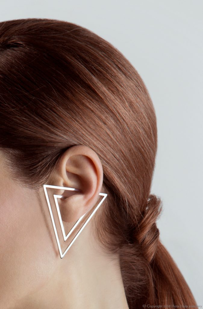 H＞FRACTAL ORIGINAL TRIANGLE EAR CUFF(GOLD) トイアングル